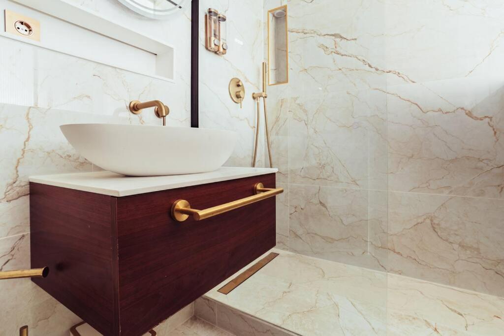 Luxueux Appartement Proche Disneyland Биси Сен Жорж Екстериор снимка